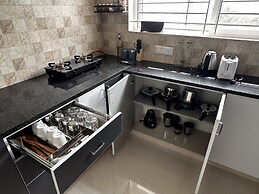 Trinetra Homes 102
