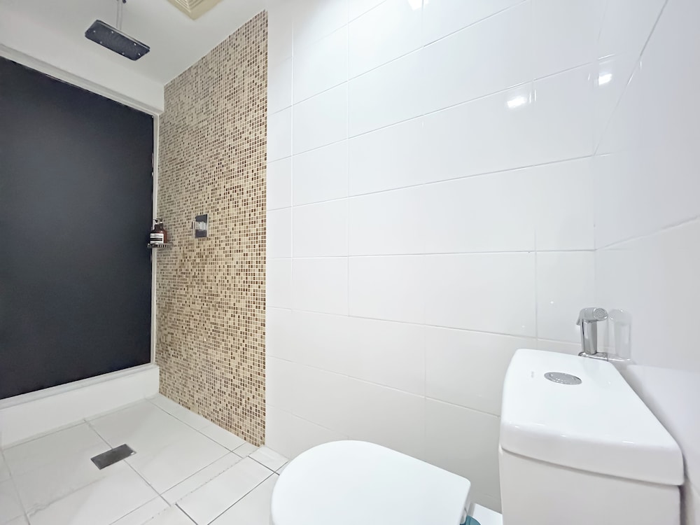 Solaris Dutamas by Manhattan Group