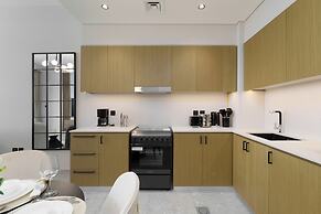 Maison Privee - Tranquil Living with Golf Course Vws in Dubai Hills