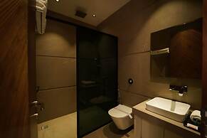 Hotel Millennium