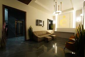 Hotel Millennium