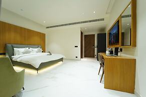 Hotel Millennium