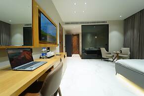 Hotel Millennium