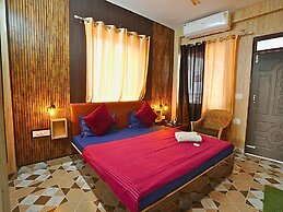 Skyard Hostel & Homestay (Harsil Valley)