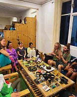 Skyard Hostel & Homestay (Harsil Valley)