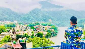 Skyard Hostel & Homestay (Harsil Valley)