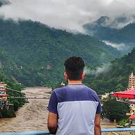 Skyard Hostel & Homestay (Harsil Valley)