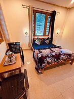 Skyard Hostel & Homestay (Harsil Valley)
