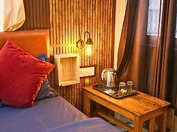 Skyard Hostel & Homestay (Harsil Valley)