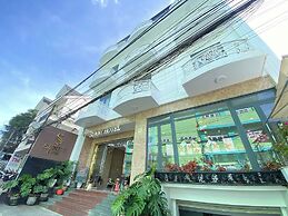 Sunny Hotel Da Lat