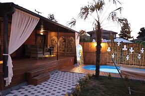 The Jungle Bungalov