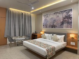 Hotel Aura By Arihant