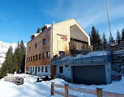 Apartment in Tyrol Near Ski Slopes