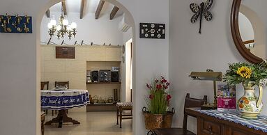 Spacious Villa With Garden