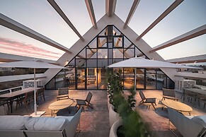 Phoenix Aparthotel