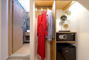 SOHO BLUE city hotel