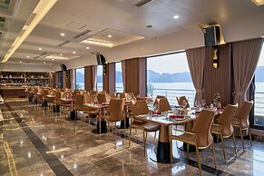 Calista Halong Bay Cruise