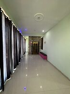Hotel Dev Resort