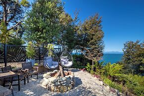 Fireplace Suite - Ocean Views & Beach