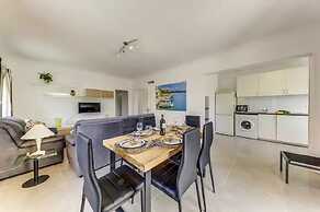 Villa in Puerto Pollensa With Private Pool