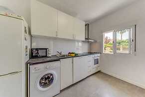Villa in Puerto Pollensa With Private Pool