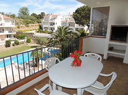 Apartment Near Roses Beach With Pool