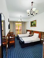 London Hotel
