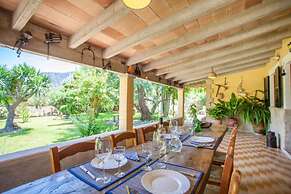 Villa in Pollensa With Private Pool & Views