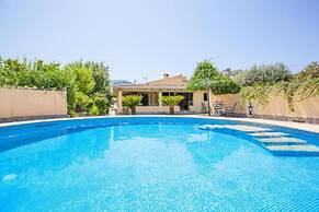 Villa in Pollensa With Private Pool & Views