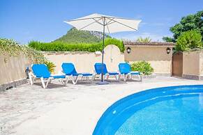 Villa in Pollensa With Private Pool & Views