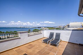 Centrally Heated Apt. in Roses