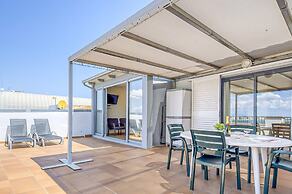 Centrally Heated Apt. in Roses