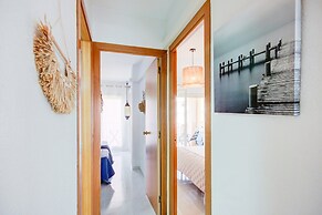 Beachside Stay w/ Pools