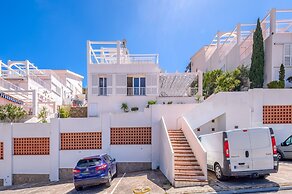 Bright Apartment in Nature