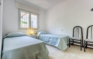 Apartment With Scenic View