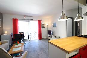 Apartment in Roses With Balcony