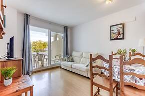 Apartment in Roses Near Sandy Beach
