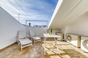 Beautiful Apartment With View