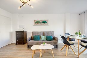 Apartment in Empuriabrava Near Beach