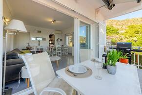 Apartment in Roses Near Canyelles Beach
