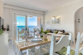 Apartment in Roses Near Canyelles Beach