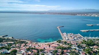 Beachfront Apartment in Platja Almadrava
