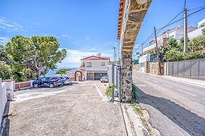 Beachfront Apartment in Platja Almadrava