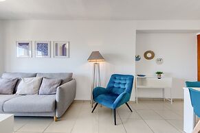 Apartment in Roses Near Sandy Beach