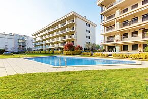 Apartment in Roses Near Sandy Beach
