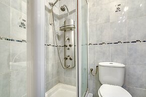 Rustic Chic w/ Mooring Spot