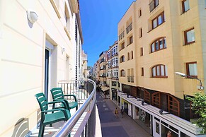 Apartment in Roses by the Beach