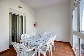 Apartment in Roses by the Beach
