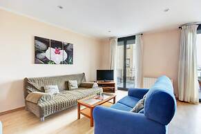 Apartment in Roses by the Beach