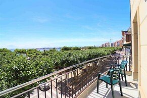 Apartment in Roses by the Beach